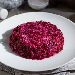 Салат из свеклы с чесноком вес
