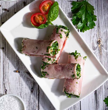 Рулетики из ветчины с крабовой начинкой вес