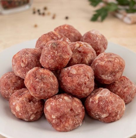 Фрикадельки мясные из говядины и свинины замороженные 300г