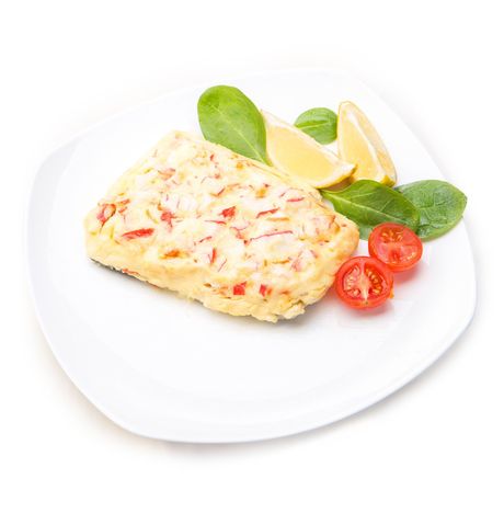 Минтай запеченый с крабовым мясом вес