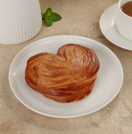 Плюшка с сахаром 100г