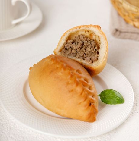 Пирожок с мясом 80г 