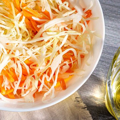 Салат из свежей капусты вес