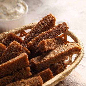 Гренки из заливного хлеба с чесноком вес