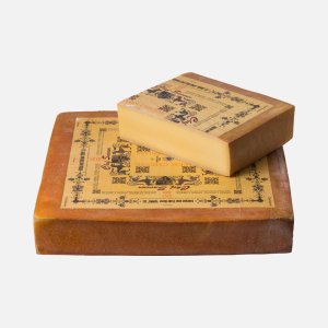 Сыр Марго Фромаж Шеф Савье твердый 20% вес