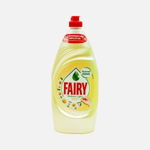 Средство д/посуды Фэйри Нежные руки Ромашка и витамин Е пл/б 900мл