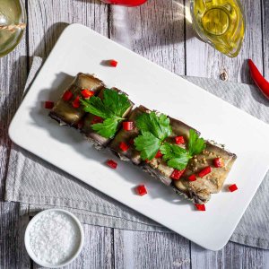 Закуска Рулетики из баклажанов с творожной начинкой вес