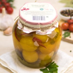 Томаты По-украински ст/б 1,5л