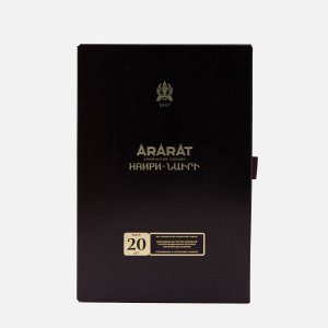 Коньяк Арарат Наири Армянский очень старый ОС 40% п/у 0,5л