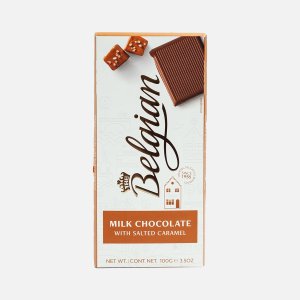Шоколад BCG молочный с кусочками соленой карамели 100г