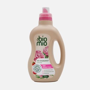 Кондиционер БиоМио Пион и лесные ягоды д/белья 800мл