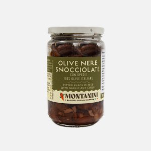 Оливки Монтанини черные без косточ с чесноком/перцем чили 190г