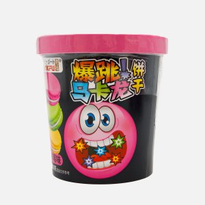 Печенье-сэндвич Ганг-Фу Макарон с клубнич вкусом/взрыв карамелью 80г